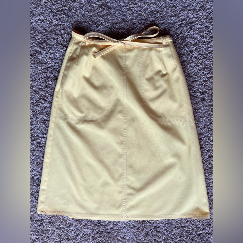 VINTAGE 70’s KORET Sunshine Yellow Midi Wrap Skirt W/ Belted Detail and Pockets. - Picture 16 of 16